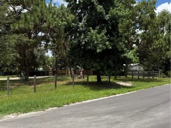 850 Rhyme St, Crystal River, FL 34429