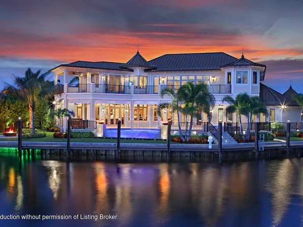 2365 Azure Cir, Palm Beach Gardens, FL 33410