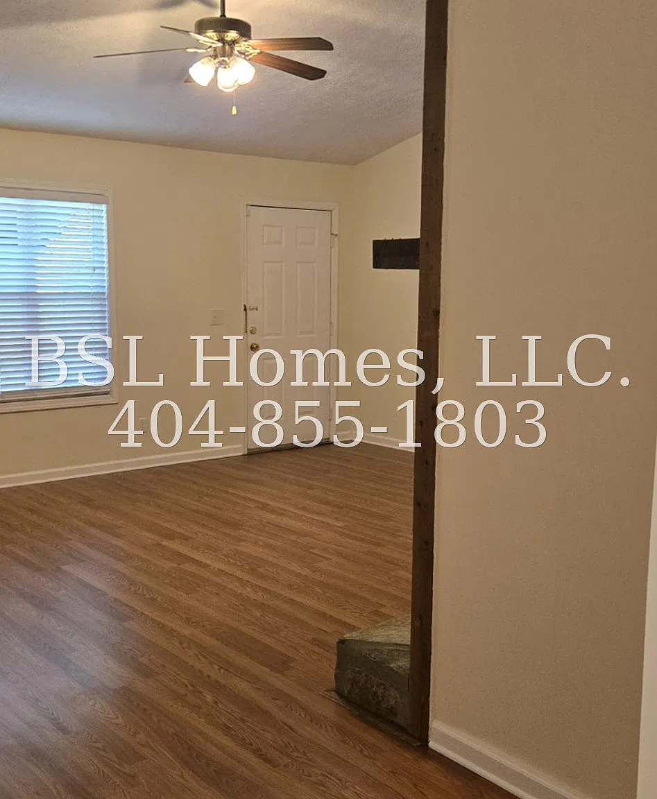 3 bed, 1424 sqft, $1,849 — Photo 3