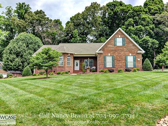 2nd image of 166 Canopy Oak Ln