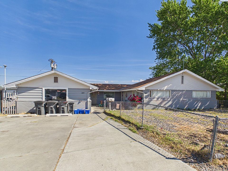 1st image of 2622 W Clearwater Ave