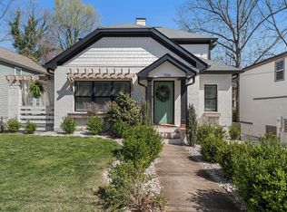 704 Rochelle Dr SW, Atlanta, GA 30310