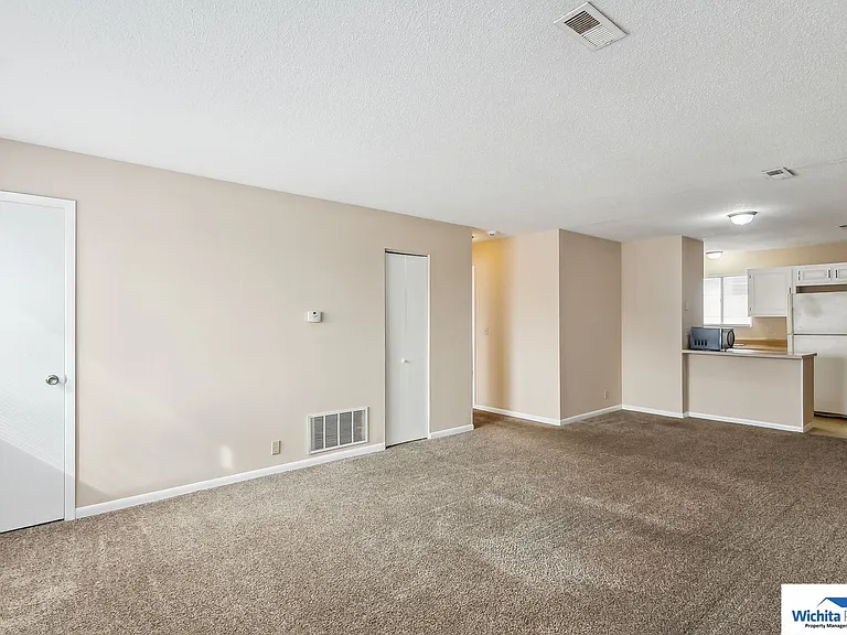1514 E. Fortuna — Photo 3