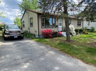 136 Pomham St, Cranston, RI 02910