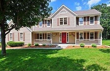1st image of 840 Lynnewood Dr