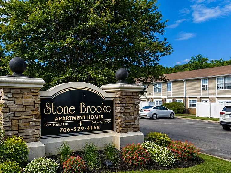 Stone Brooke Apartments Homes — Photo 3
