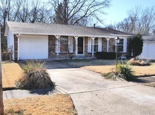 1258 Belgrove Dr, Saint Louis, MO 63137