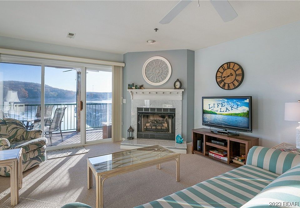 1st image of 133 Cedar Glen Ct Unit 2C