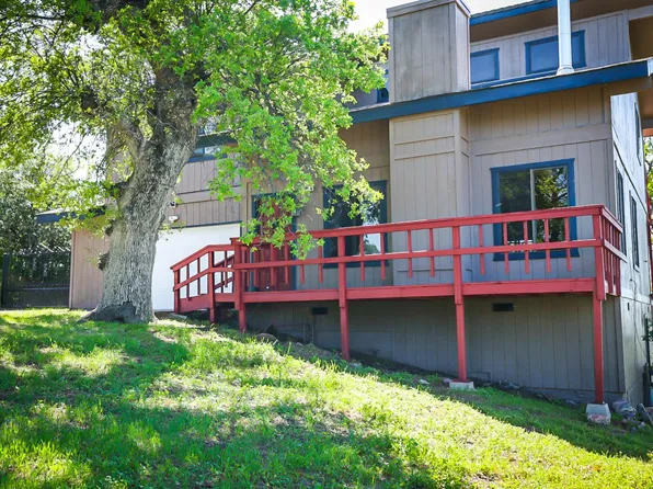 28974 Crystal Springs Ct, Coarsegold, CA 93614