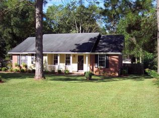 106 McIntosh Rd, Leesburg, GA 31763