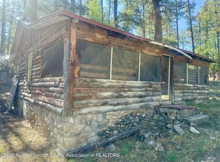 330 4th St, Ruidoso, NM 88345