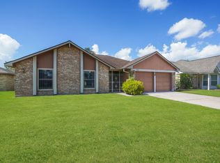 11835 Guadalupe River Dr, Houston, TX 77067