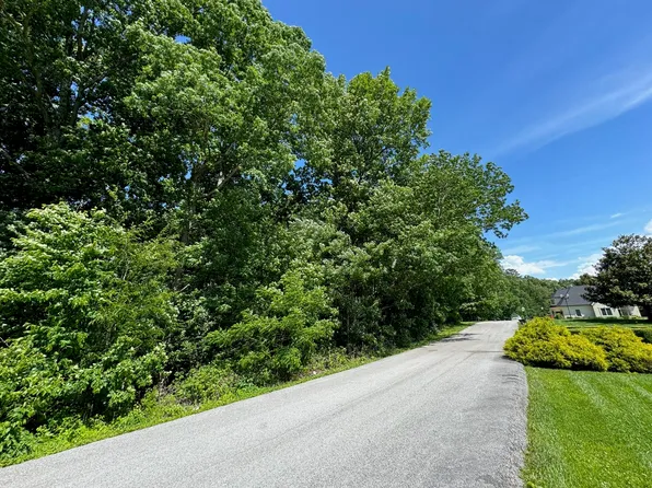 230 Oakwood Dr, London, KY 40744