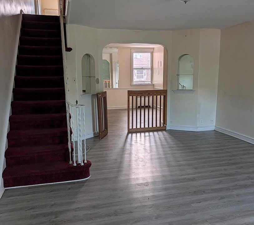 1st image of 1446 McKinley St