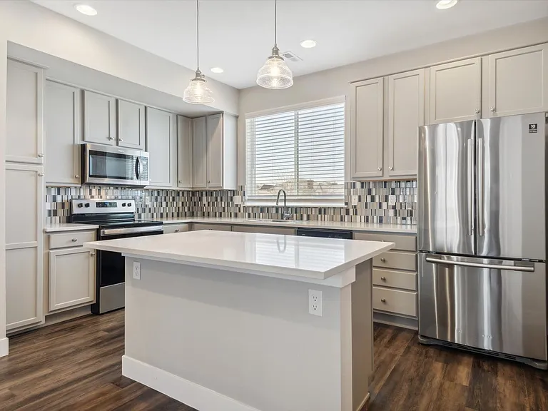 Creekline Townhomes — Photo 42