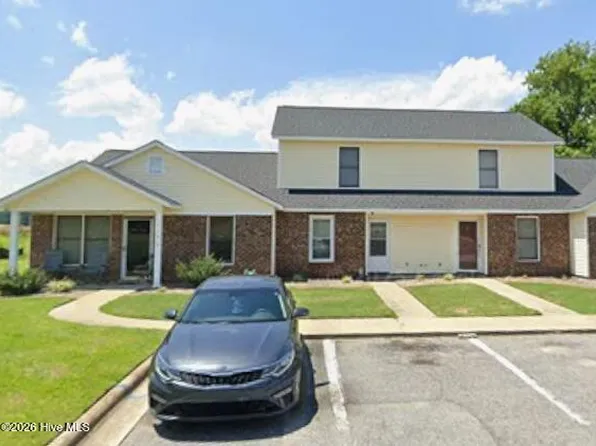 1130 Bs Barbecue Rd APT B, Greenville, NC 27834