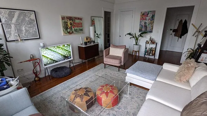 Rented by Bond New York | media 2