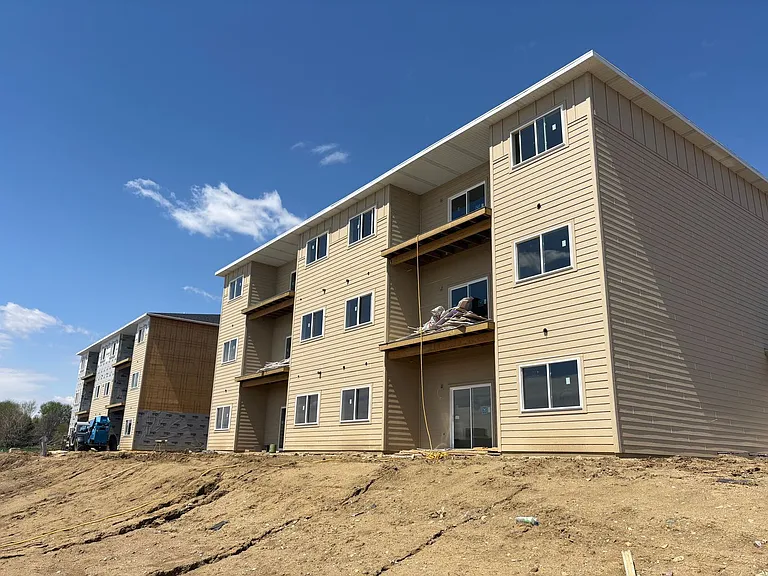600 Salem Ave SE — Photo 1