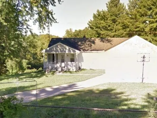 15370 North Ave, Bellevue, MI 49021