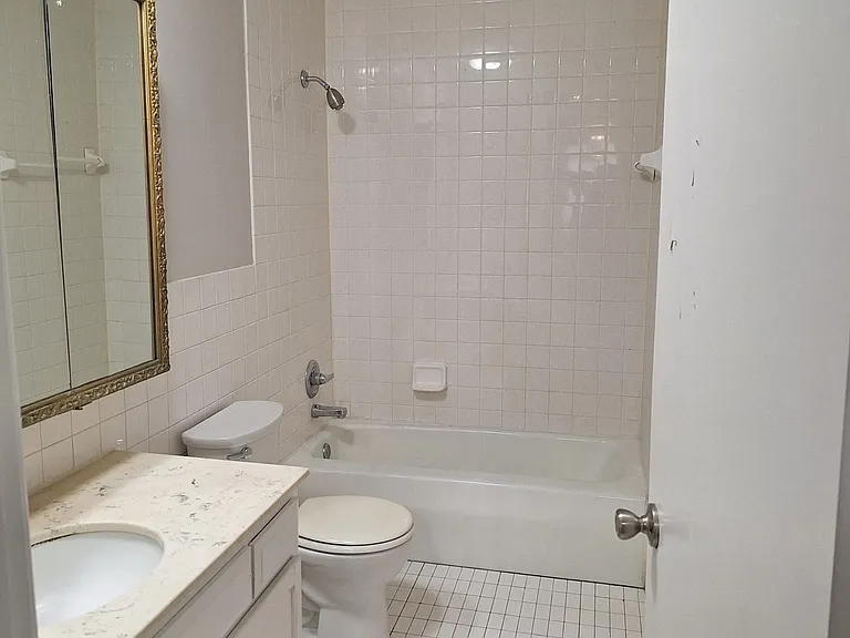 Victoria Flats Roseville — Photo 68