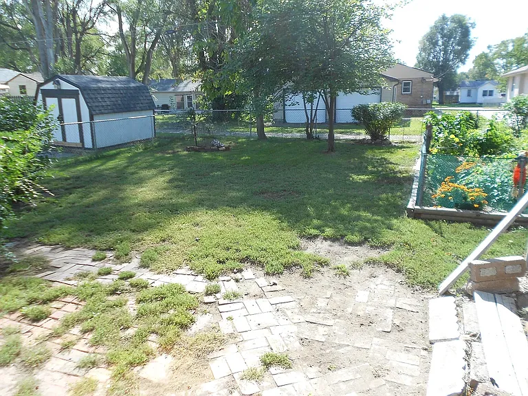 3309 Avenue I — Photo 20