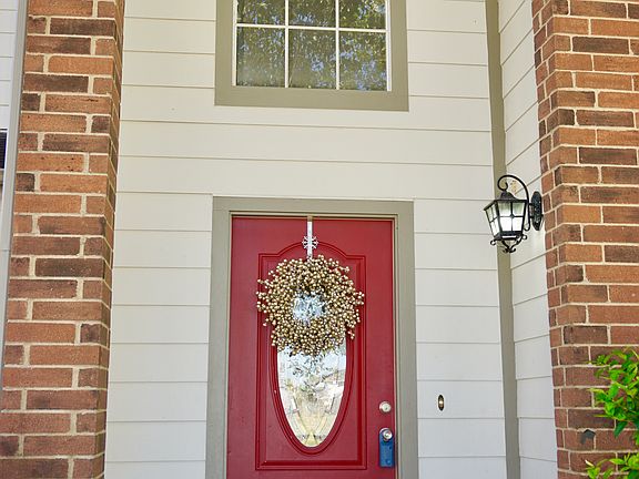 2nd image of 192 Tara Plantation Dr