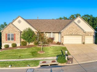 974 Stone Spring Dr, Eureka, MO 63025