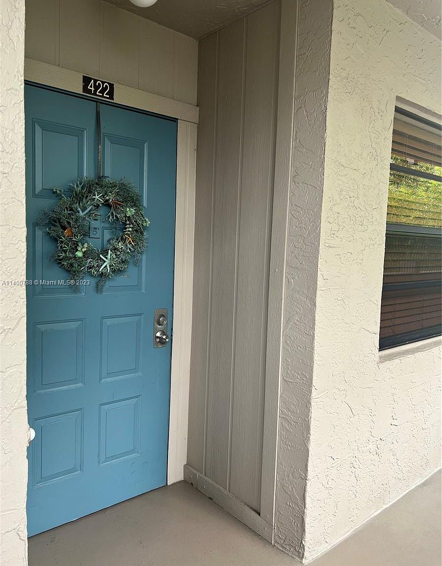 901 Colony Point Cir APT 422, Pembroke Pines, FL 33026 MLS A11400788