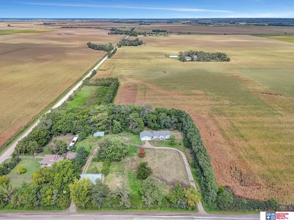 28740 Rainwood Rd, Valley, NE 68064