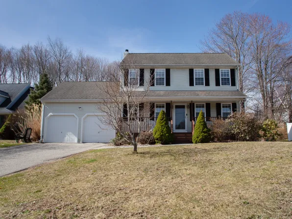 61 Stonehouse Way, Torrington, CT 06790