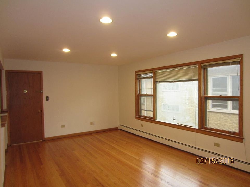 1st image of 3051 S Harlem Ave APT 2