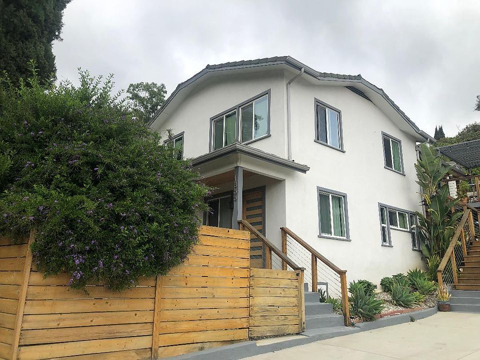 1st image of 1866 N Avenue 56 #1