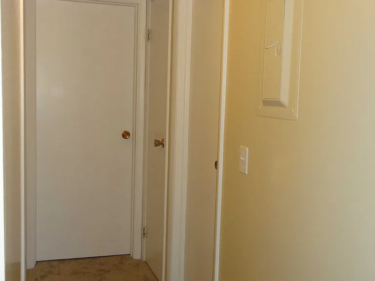 1968 E View St #3 — Photo 7