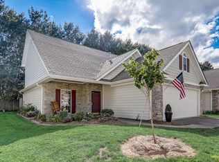 893 W Pointe Dr, Asheville, NC 28806