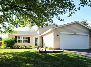 305 Homewood Dr, Bolingbrook, IL 60440