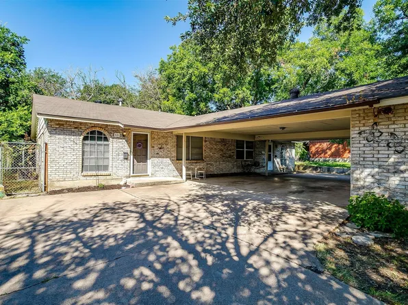 631 NW Renfro St #631, Burleson, TX 76028