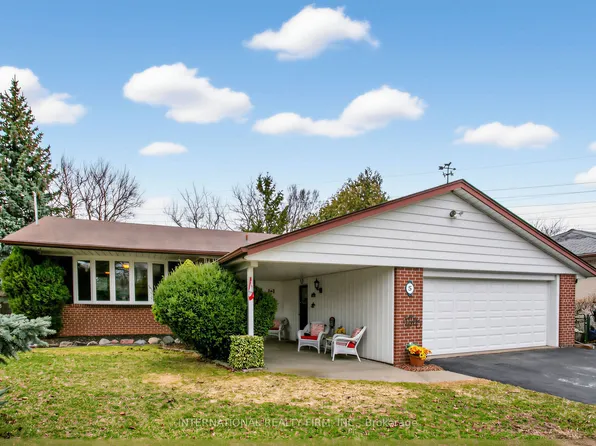 5 Castlebar Rd, Toronto, ON M8Z 2J4