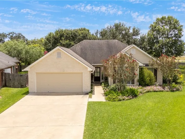 322 Green Gable Dr, Victoria, TX 77904