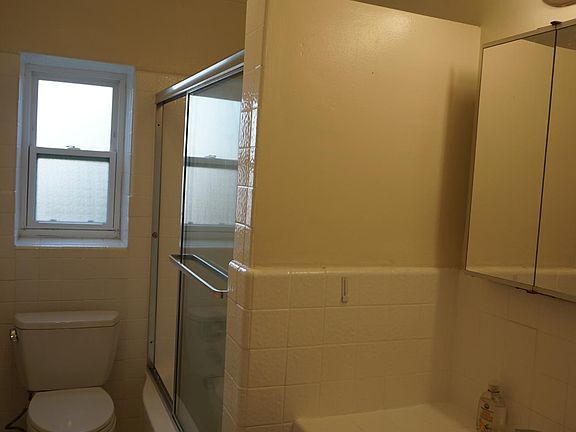 5th image of 155 N El Camino