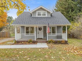 10289 N State Rd, Otisville, MI 48463