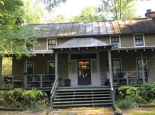 100 Lake Valley Dr, Starkville, MS 39759