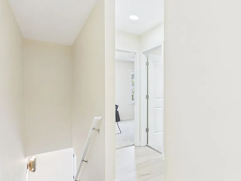 636 High St — Photo 16