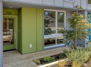 736 18th Ave, Seattle, WA 98122