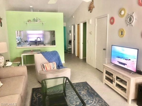 489 Tallwood St #B-101