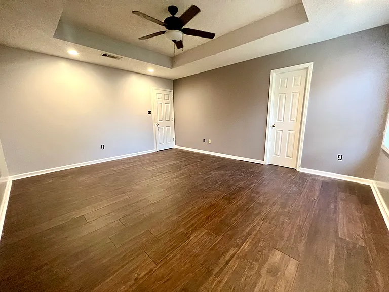 4801 Whispering Pines Loop — Photo 10
