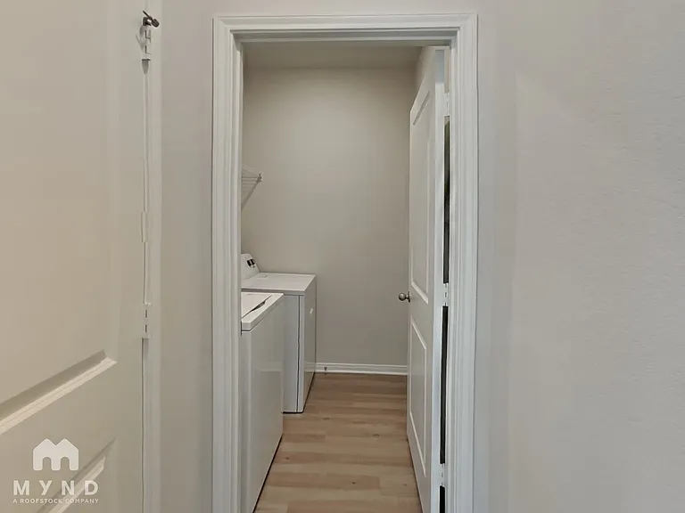 15635 Plum Brook Dr — Photo 16