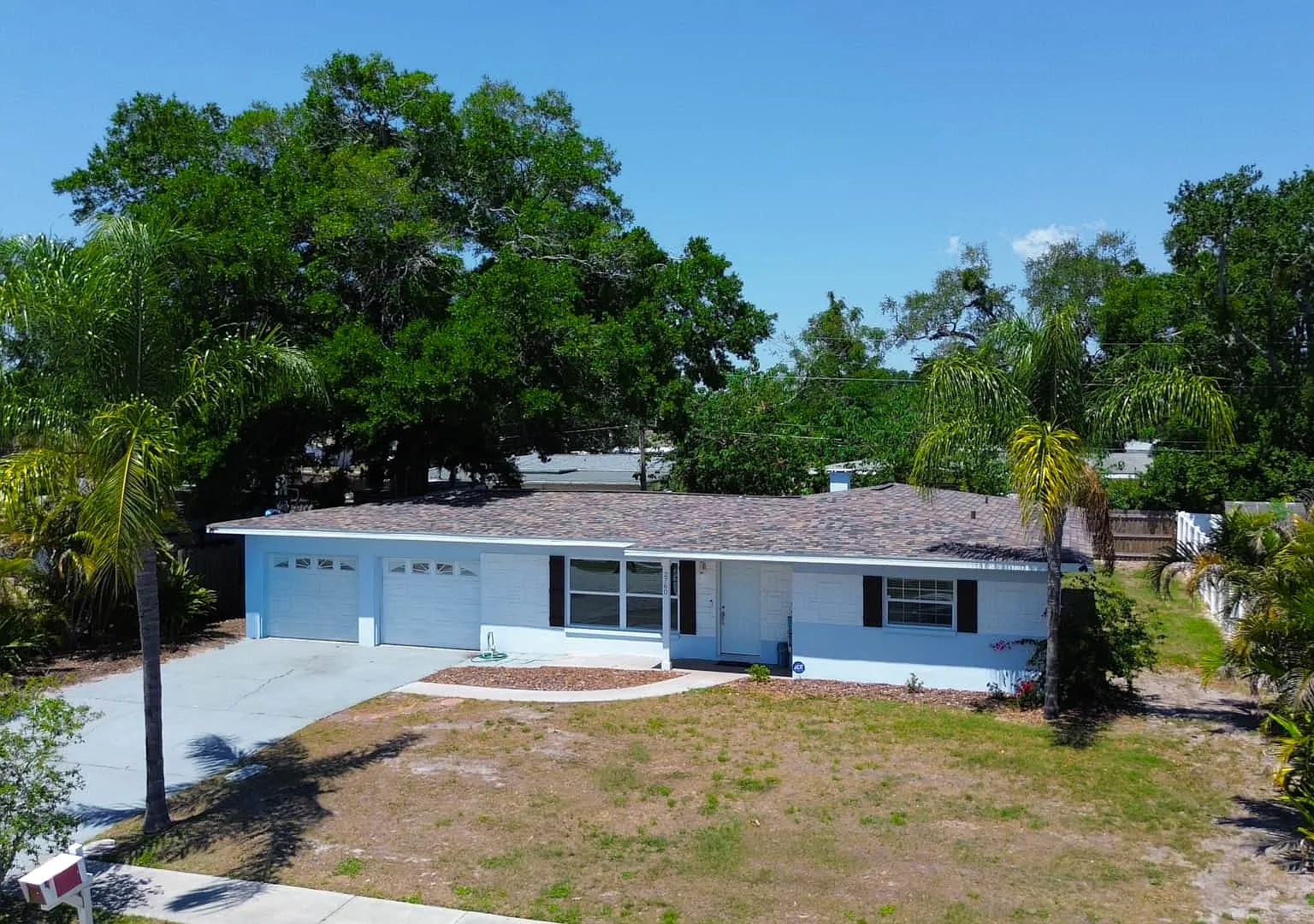 4 bed, 2042 sqft, $6,500 — Photo 1