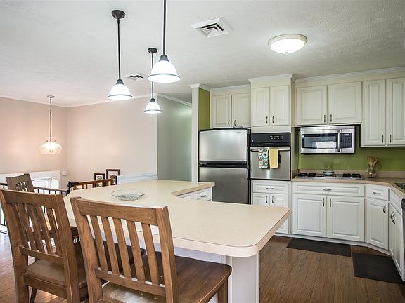 3rd image of 6180 W Donnagail Dr