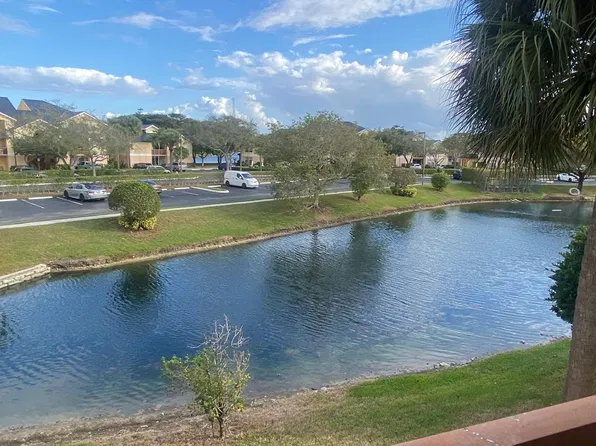 7660 Westwood Dr, Fort Lauderdale, FL