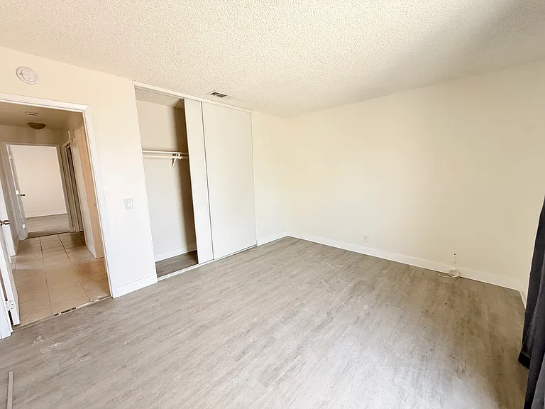 13237 Mohawk Rd #B — Photo 8